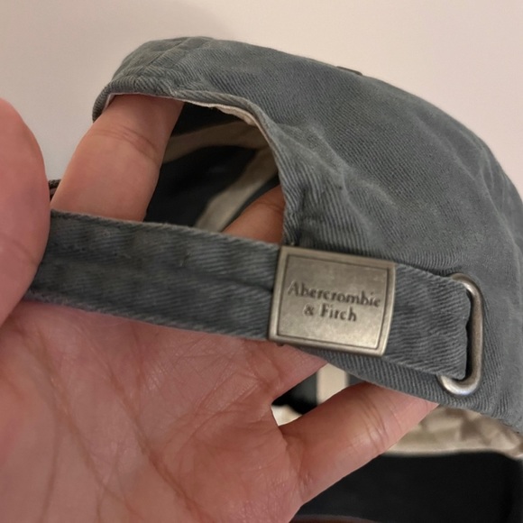 Bundle of 3 A&F Snack Baseball Caps - Picture 7 of 8